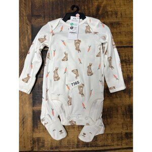 Carters 0-3 months nwt set onesie and footed pants